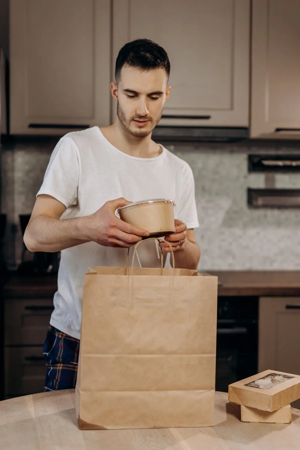 100 X Brown Twisted Handle Kraft Paper Bags Size Small