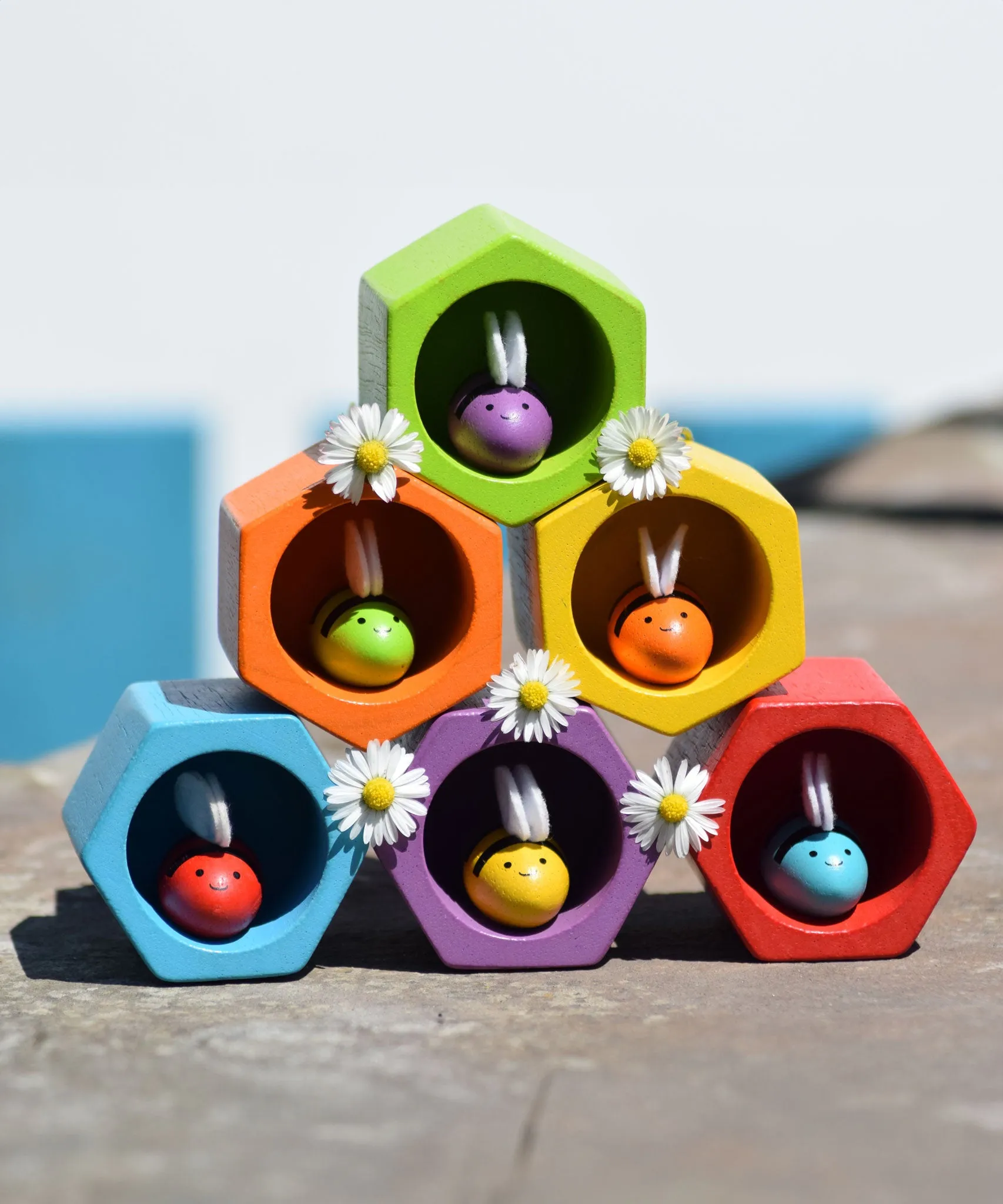 PlanToys Bee Hives Rainbow