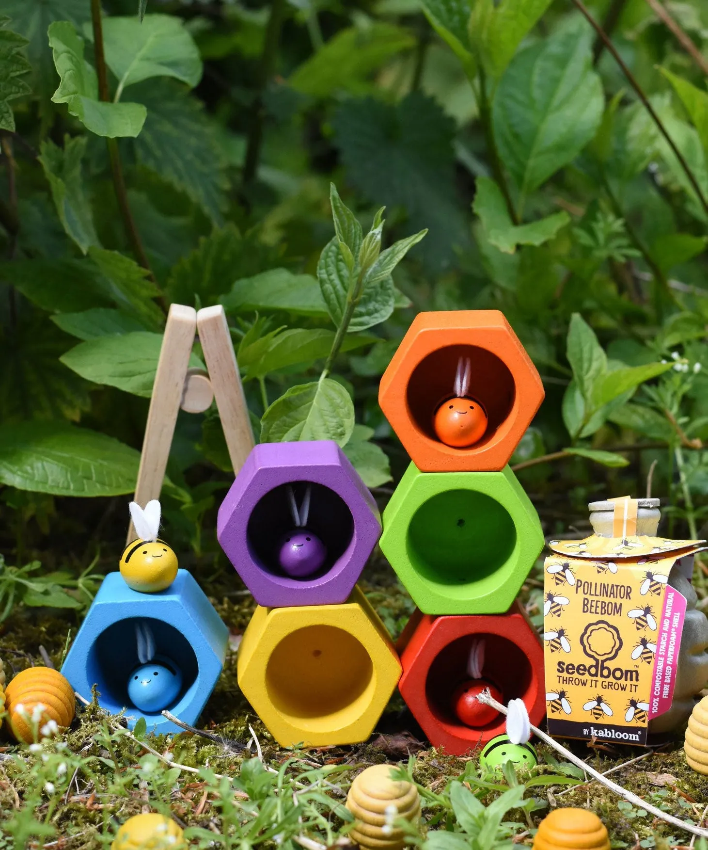 PlanToys Bee Hives Rainbow